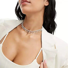 Load image into Gallery viewer, Rhinestone Pearl Necklace
