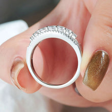 Load image into Gallery viewer, Luxury Moissanite Wedding Rings
