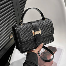 Load image into Gallery viewer, Straw Crossbody Bag
